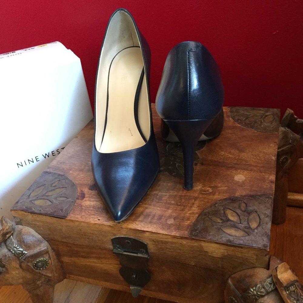 Nine West Flax Pumps size 8.5